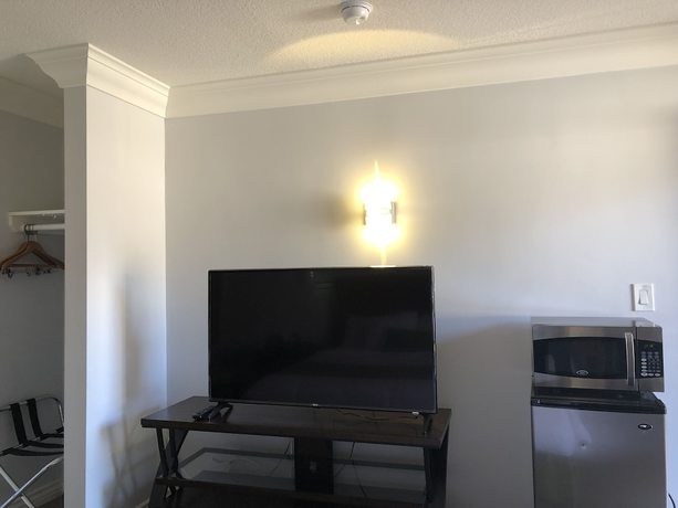 Imagen de la habitación del Hotel Days Inn by Wyndham Near City Of Hope. Foto 11