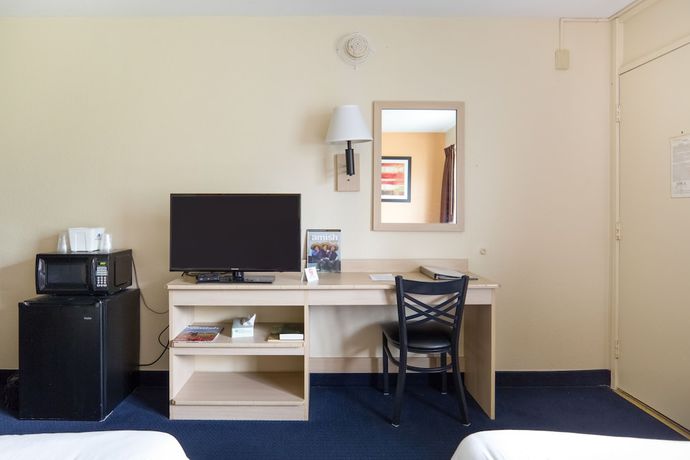 Imagen de la habitación del Hotel Days Inn by Wyndham New Philadelphia. Foto 7