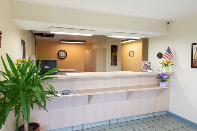 Imagen de los interiores del Hotel Days Inn by Wyndham New Philadelphia. Foto 18