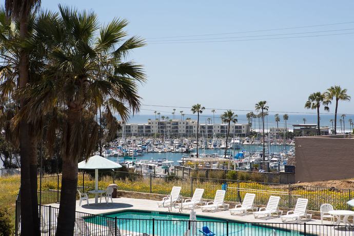 Imagen general del Hotel Days Inn by Wyndham Oceanside. Foto 3