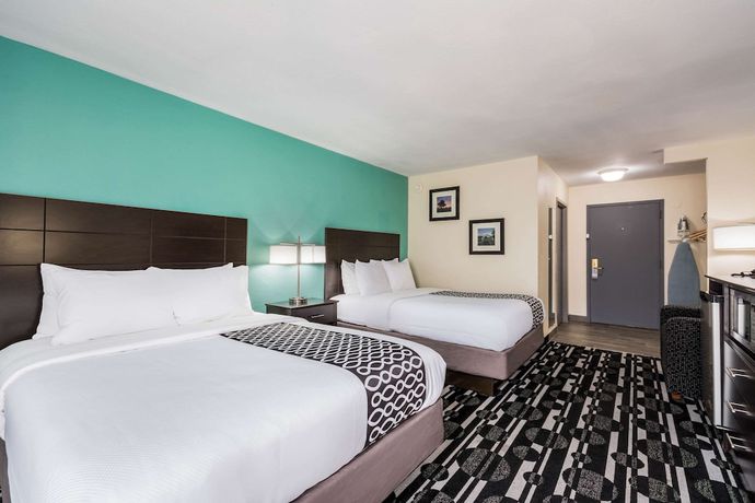 Imagen de la habitación del Hotel Days Inn by Wyndham Oklahoma City Bricktown. Foto 6