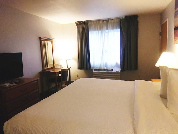 Imagen de la habitación del Hotel Days Inn by Wyndham Osage Beach Lake of the Ozarks. Foto 3