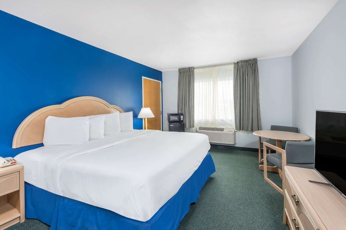 Imagen de la habitación del Hotel Days Inn by Wyndham Osage Beach Lake of the Ozarks. Foto 5