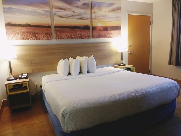 Imagen de la habitación del Hotel Days Inn by Wyndham Osage Beach Lake of the Ozarks. Foto 6