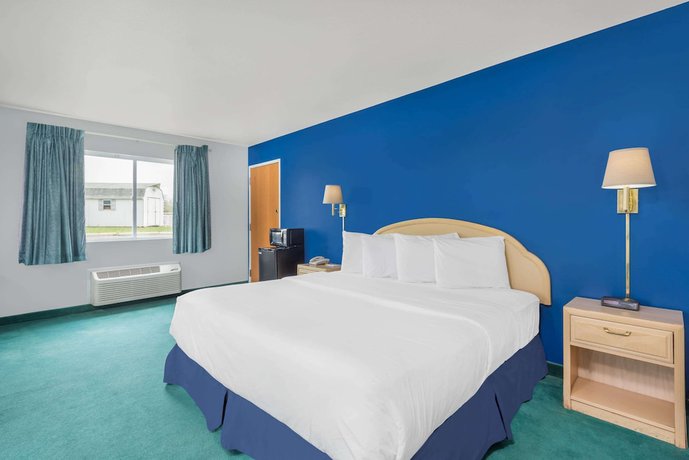 Imagen de la habitación del Hotel Days Inn by Wyndham Osage Beach Lake of the Ozarks. Foto 15