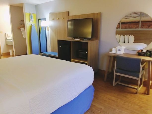Imagen de la habitación del Hotel Days Inn by Wyndham Osage Beach Lake of the Ozarks. Foto 19
