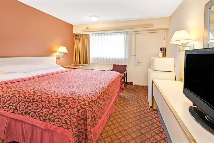 Imagen de la habitación del Hotel Days Inn by Wyndham Overland Park/Metcalf/Convention Center. Foto 8