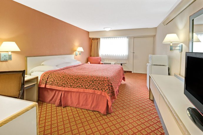 Imagen de la habitación del Hotel Days Inn by Wyndham Overland Park/Metcalf/Convention Center. Foto 10
