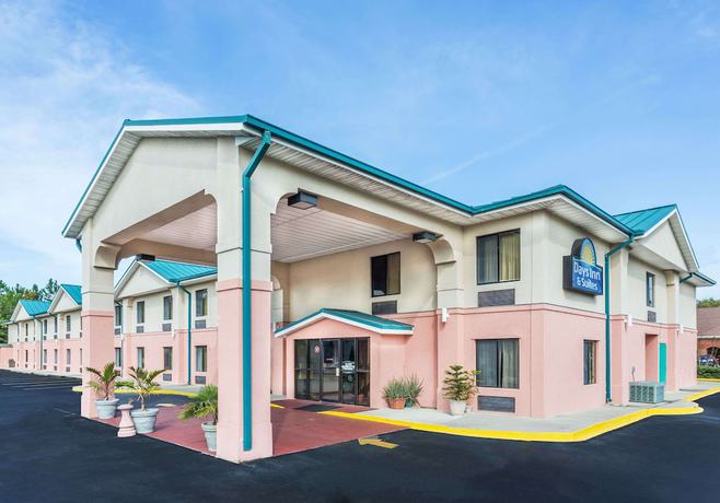 Imagen general del Hotel Days Inn by Wyndham Panama City/Callaway. Foto 1