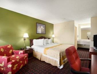 Imagen de la habitación del Hotel Days Inn by Wyndham Pensacola I-10. Foto 5