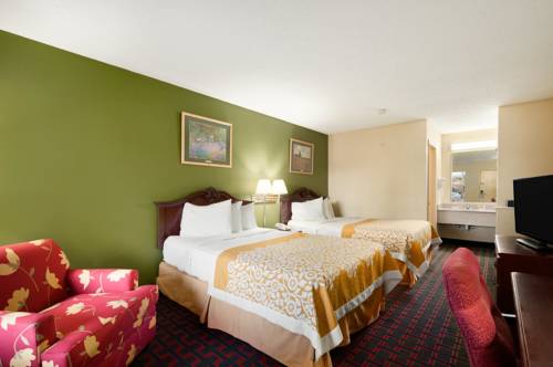 Imagen de la habitación del Hotel Days Inn by Wyndham Pensacola I-10. Foto 9