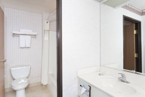 Imagen de la habitación del Hotel Days Inn by Wyndham Phoenix West. Foto 9