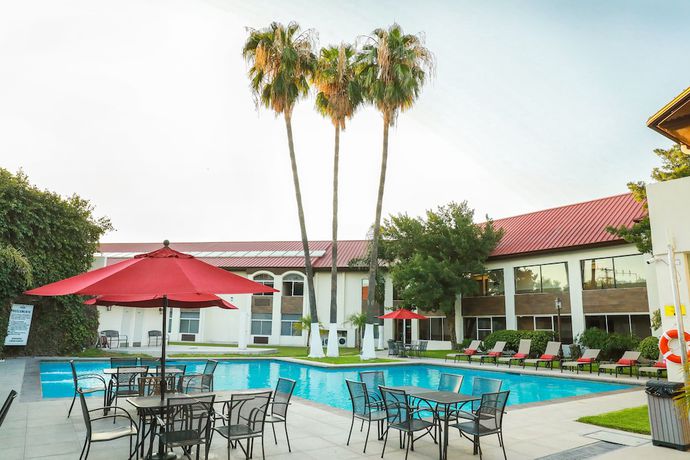 Imagen de los exteriores del Hotel Days Inn by Wyndham Piedras Negras. Foto 12