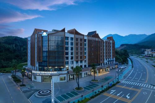 Imagen general del Hotel Days Inn by Wyndham Pingxiang Wugong Mountain. Foto 1