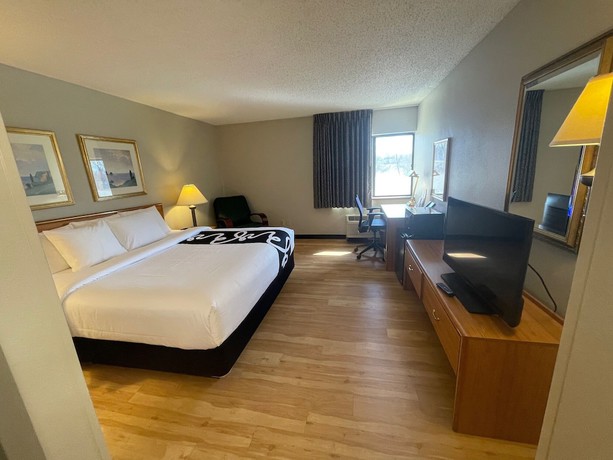 Imagen de la habitación del Hotel Days Inn by Wyndham Pleasant Prairie Kenosha. Foto 9