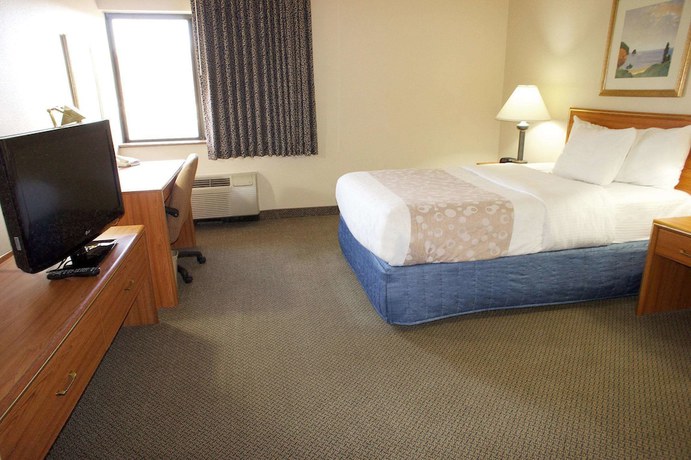 Imagen de la habitación del Hotel Days Inn by Wyndham Pleasant Prairie Kenosha. Foto 14