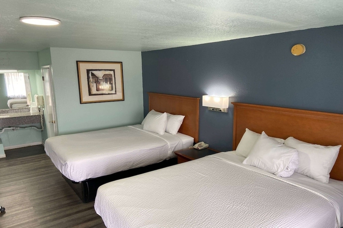 Imagen de la habitación del Hotel Days Inn by Wyndham Pratt. Foto 8