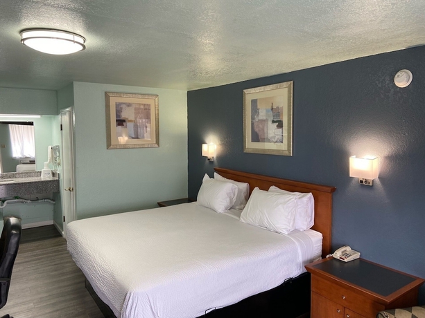 Imagen de la habitación del Hotel Days Inn by Wyndham Pratt. Foto 10