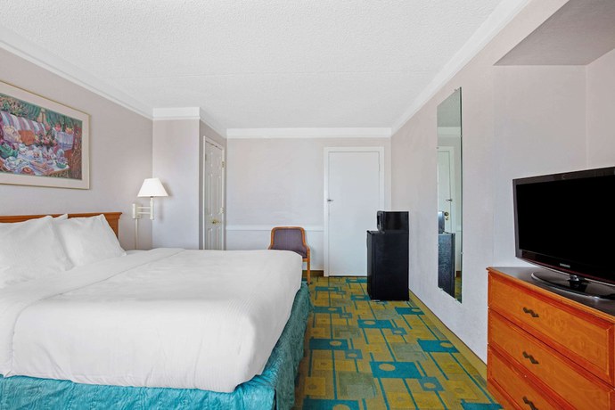 Imagen de la habitación del Hotel Days Inn by Wyndham Reno. Foto 2