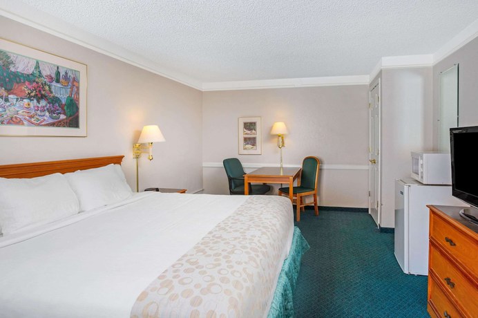 Imagen de la habitación del Hotel Days Inn by Wyndham Reno. Foto 5