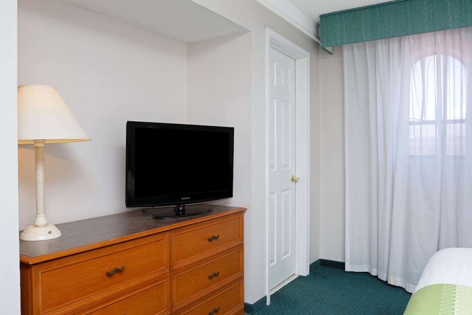 Imagen de la habitación del Hotel Days Inn by Wyndham Reno. Foto 9
