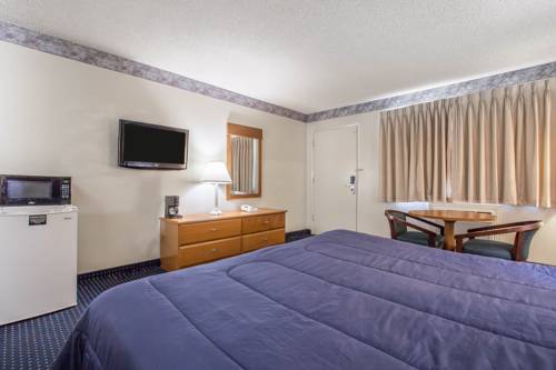 Imagen de la habitación del Hotel Days Inn by Wyndham Ridgecrest near China Lake Naval Station. Foto 2