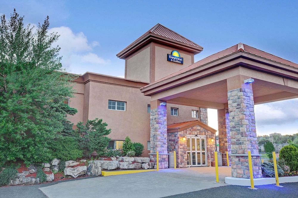 Imagen general del Hotel Days Inn by Wyndham Ridgefield NJ. Foto 2