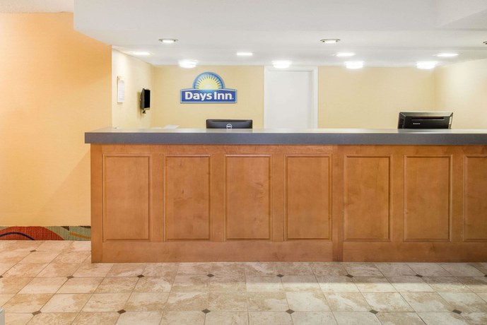 Imagen de los interiores del Hotel Days Inn by Wyndham Roanoke Near I-81. Foto 12