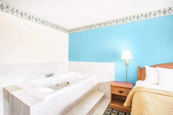 Imagen de la habitación del Hotel Days Inn by Wyndham Roanoke Near I-81. Foto 6