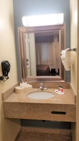Imagen de la habitación del Hotel Days Inn by Wyndham San Diego Chula Vista South Bay. Foto 6