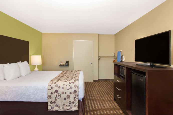 Imagen de la habitación del Hotel Days Inn by Wyndham San Jose Airport. Foto 2