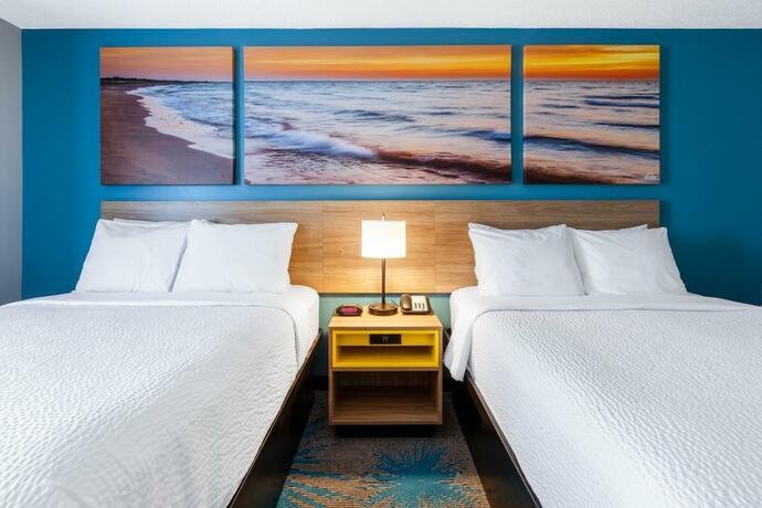 Imagen de la habitación del Hotel Days Inn by Wyndham Sandusky Cedar Point. Foto 19