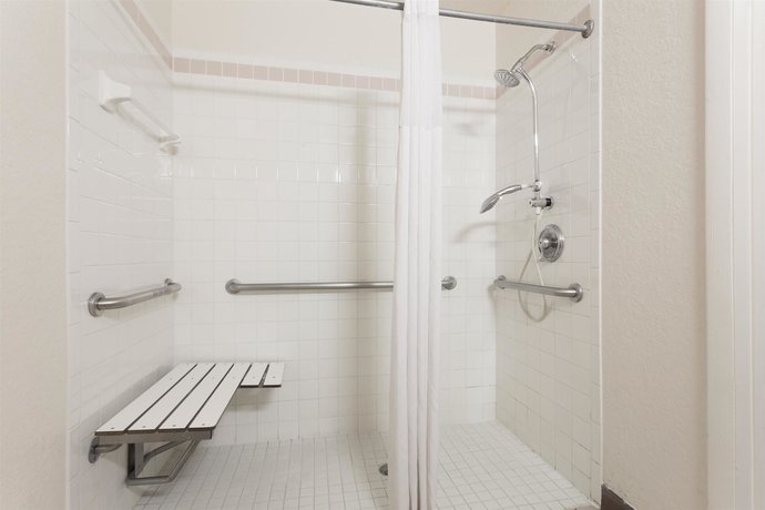 Imagen de la habitación del Hotel Days Inn by Wyndham Sarasota I-75. Foto 9