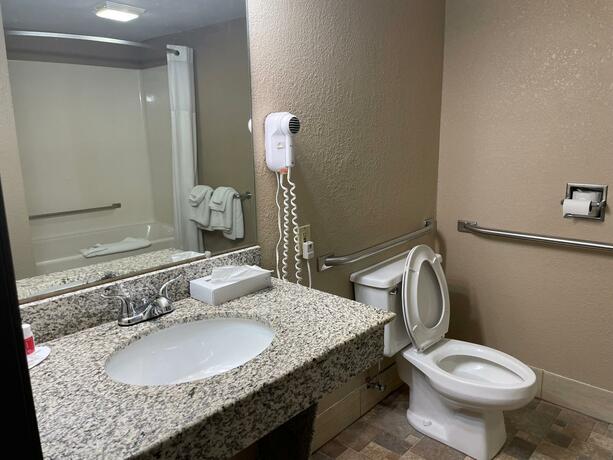 Imagen general del Hotel Days Inn by Wyndham Sault Ste Marie MI. Foto 4