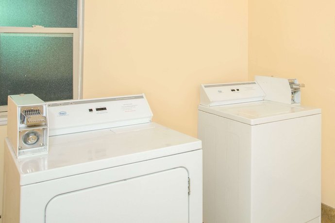 Imagen de los interiores del Hotel Days Inn by Wyndham St. George. Foto 17