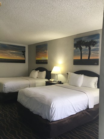 Imagen de la habitación del Hotel Days Inn by Wyndham Stuart, FL. Foto 4