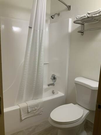 Imagen general del Hotel Days Inn by Wyndham Troy IL. Foto 7