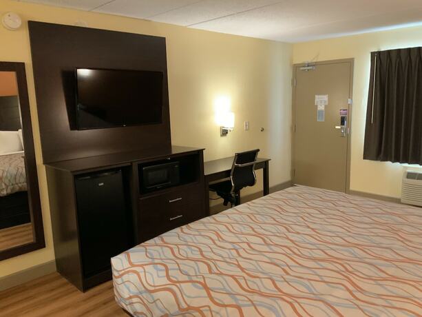 Imagen de la habitación del Hotel Days Inn by Wyndham Troy IL. Foto 14