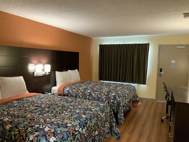Imagen de la habitación del Hotel Days Inn by Wyndham Troy IL. Foto 15