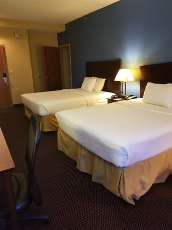 Imagen de la habitación del Hotel Days Inn by Wyndham Tulsa Central. Foto 5