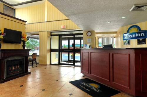 Imagen general del Hotel Days Inn by Wyndham Utica. Foto 1