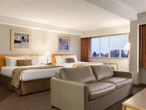 Imagen de la habitación del Hotel Days Inn by Wyndham Victoria Airport Sidney. Foto 15