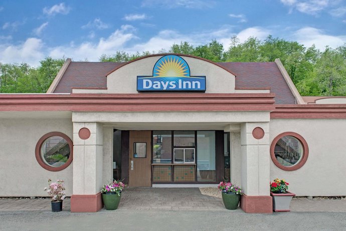 Imagen general del Hotel Days Inn by Wyndham Washington Pennsylvania. Foto 2