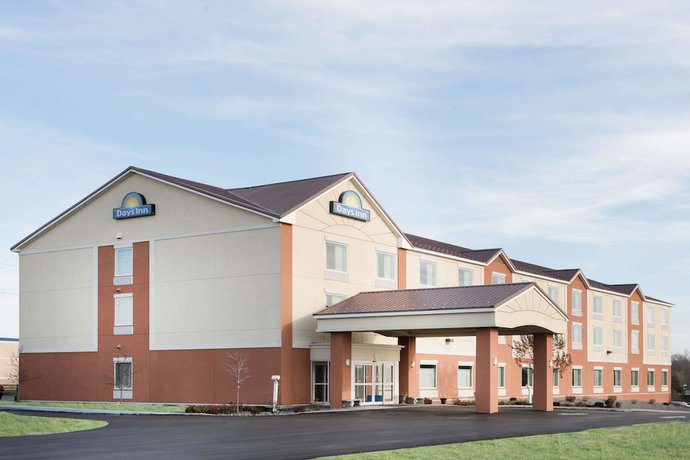 Imagen general del Hotel Days Inn by Wyndham Watertown Fort Drum. Foto 1