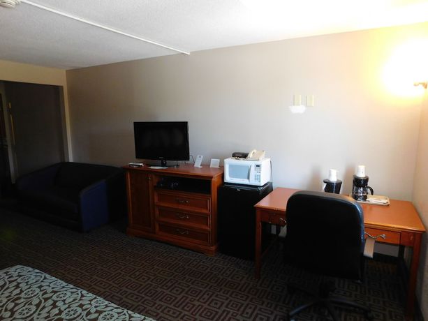 Imagen de la habitación del Hotel Days Inn by Wyndham West Branch Iowa City Area. Foto 5
