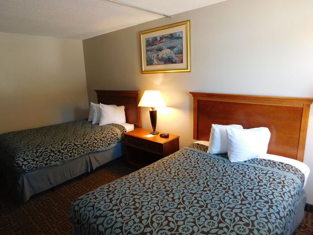 Imagen de la habitación del Hotel Days Inn by Wyndham West Branch Iowa City Area. Foto 7