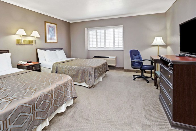 Imagen de la habitación del Hotel Days Inn by Wyndham West Covina. Foto 14