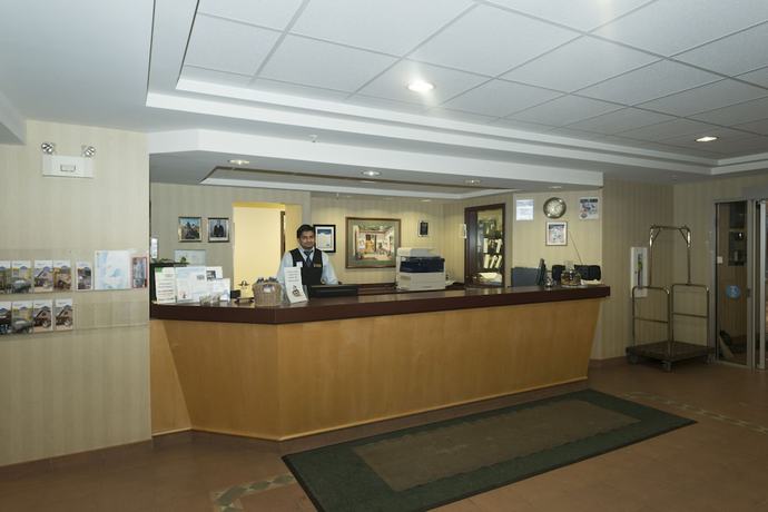 Imagen de los interiores del Hotel Days Inn by Wyndham Whitecourt. Foto 16