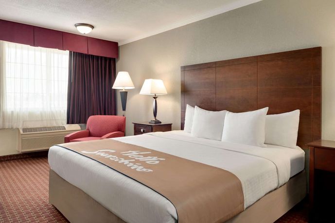 Imagen de la habitación del Hotel Days Inn by Wyndham Whitmore Lake. Foto 2