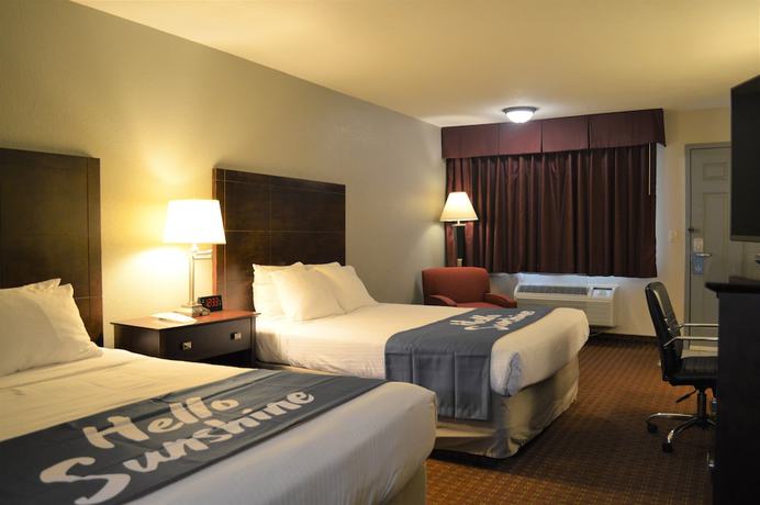Imagen de la habitación del Hotel Days Inn by Wyndham Whitmore Lake. Foto 11